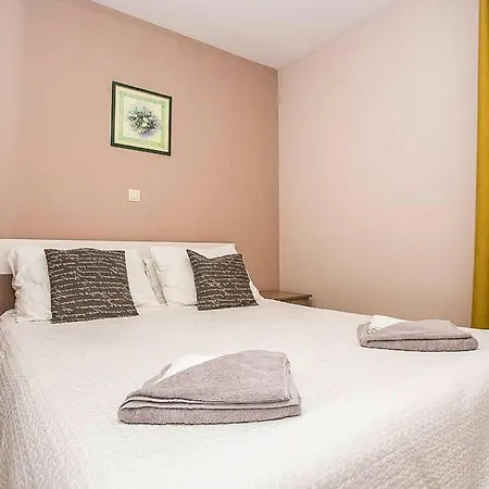Apartman Julija Cin101017 Cyc